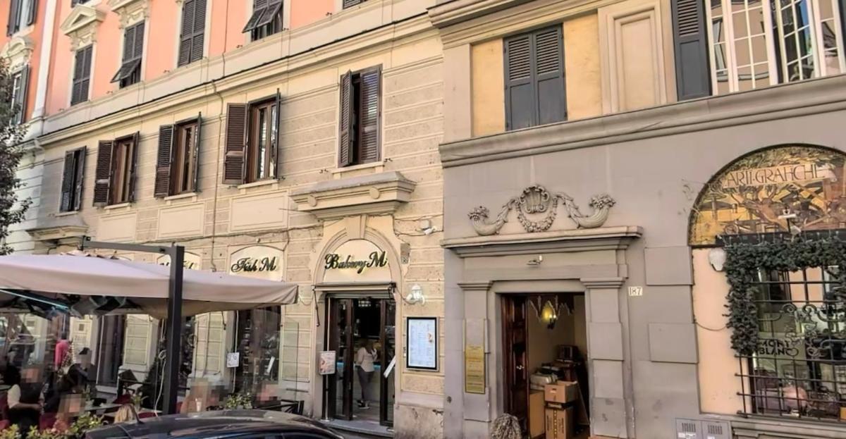 Amoroma Vatican Kültér fotó